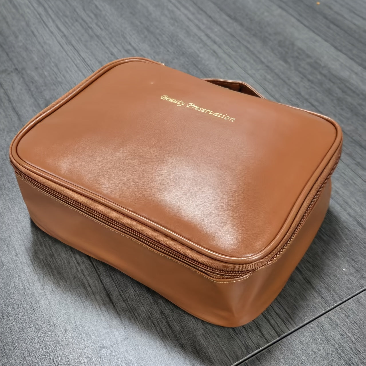 Makeup Organizer – Smart Design with Brush Storage